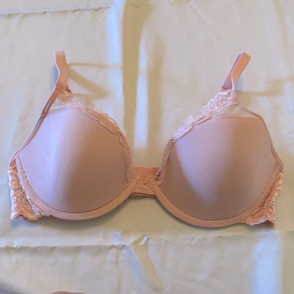 Pepper “Laid Back Lace” bra 36B light pink